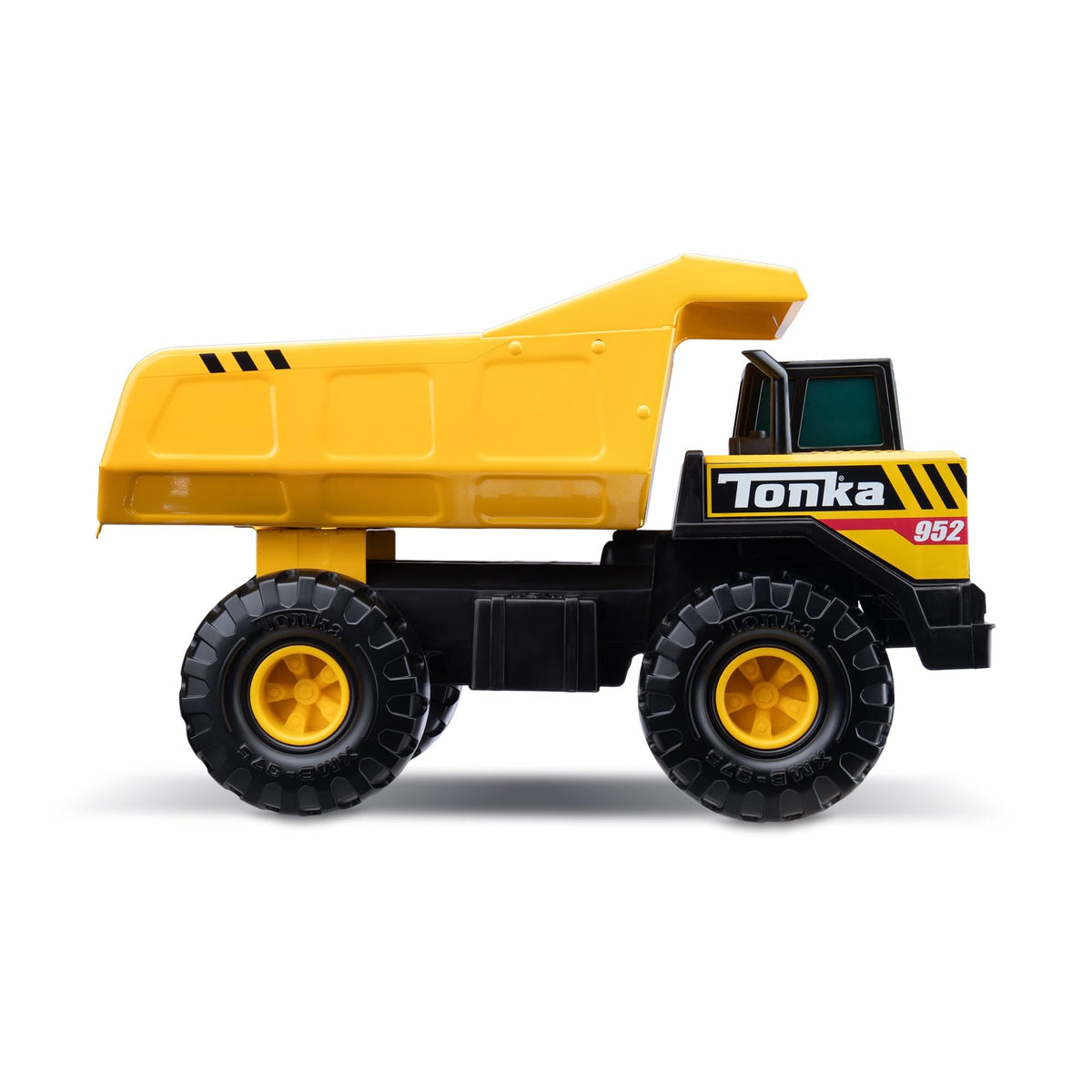 Tonka Steel Classics Mighty Dump Truck - Made with Steel & Sturdy Plastic, Yellow Toy Construction Truck, Boys and Girls, Kids, Toddlers, Ages 3+