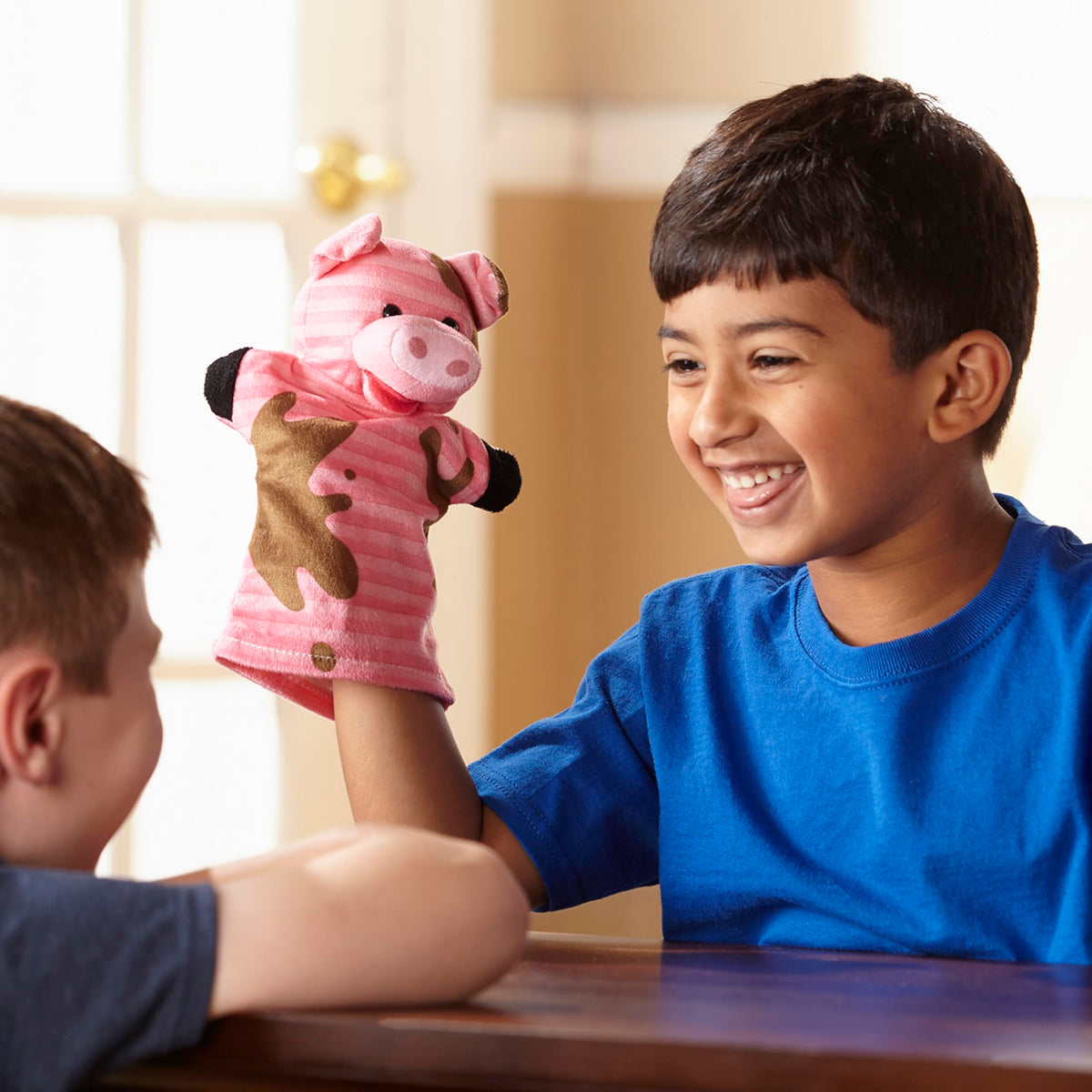 Melissa & Doug Farm Friends Hand Puppets (Set of 4) - Cow, Horse, Sheep, and Pig Soft Puppets for Kids and Toddlers Ages 2+