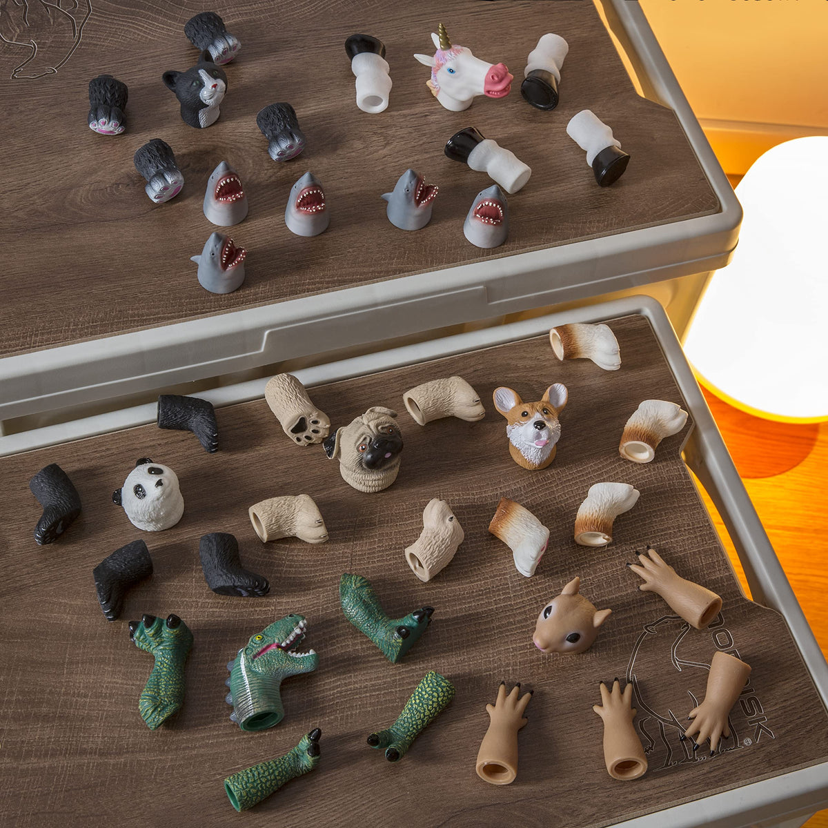 AQKILO Dinosaur Finger Puppet Set, Funny Animal Toy for Stories and Gifts | Weird Stuff Gifts for Dinosaur Fans, Funny Toys, Pretend Play, Storytelling Fun, and Creative Surprises