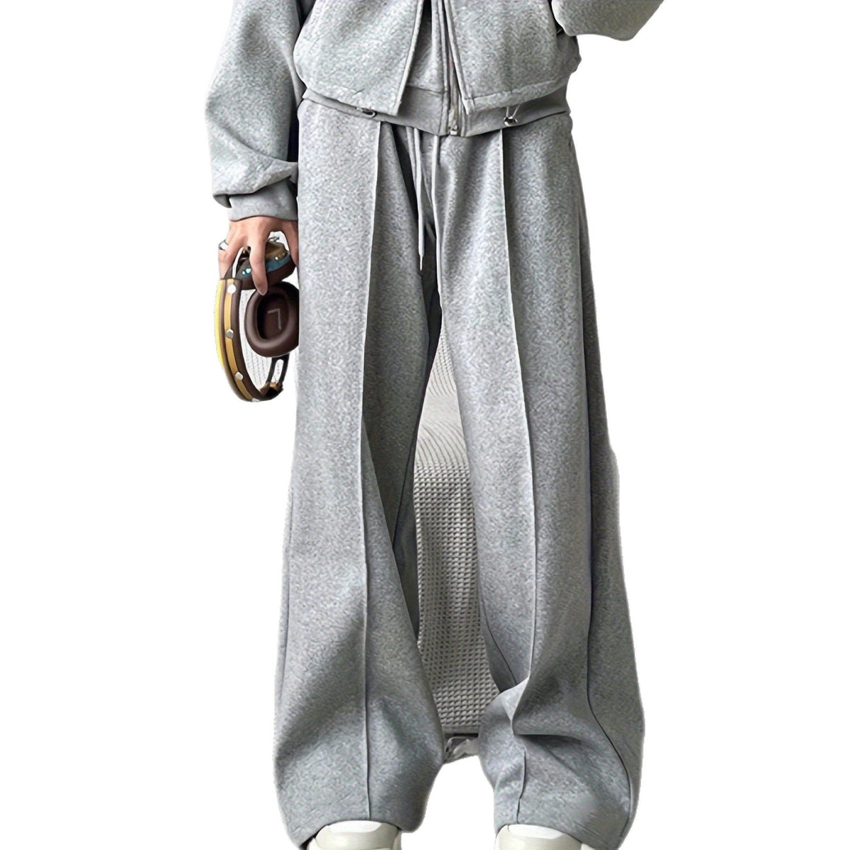 Figure Flattering Drooping Straight Leg Sweatpants