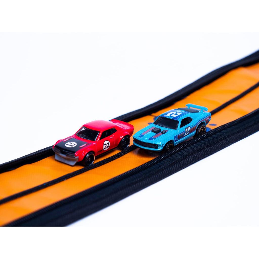 Hot Wheels ZipBin Wheelie Track Pack - Portable Toy Car Storage, Ages 3+ | Unzips Into 35.5in Racetrack Play Mat, Holds 100 Cars, Circle Tire Design with Carrying Handles for Travel, Ages 3+